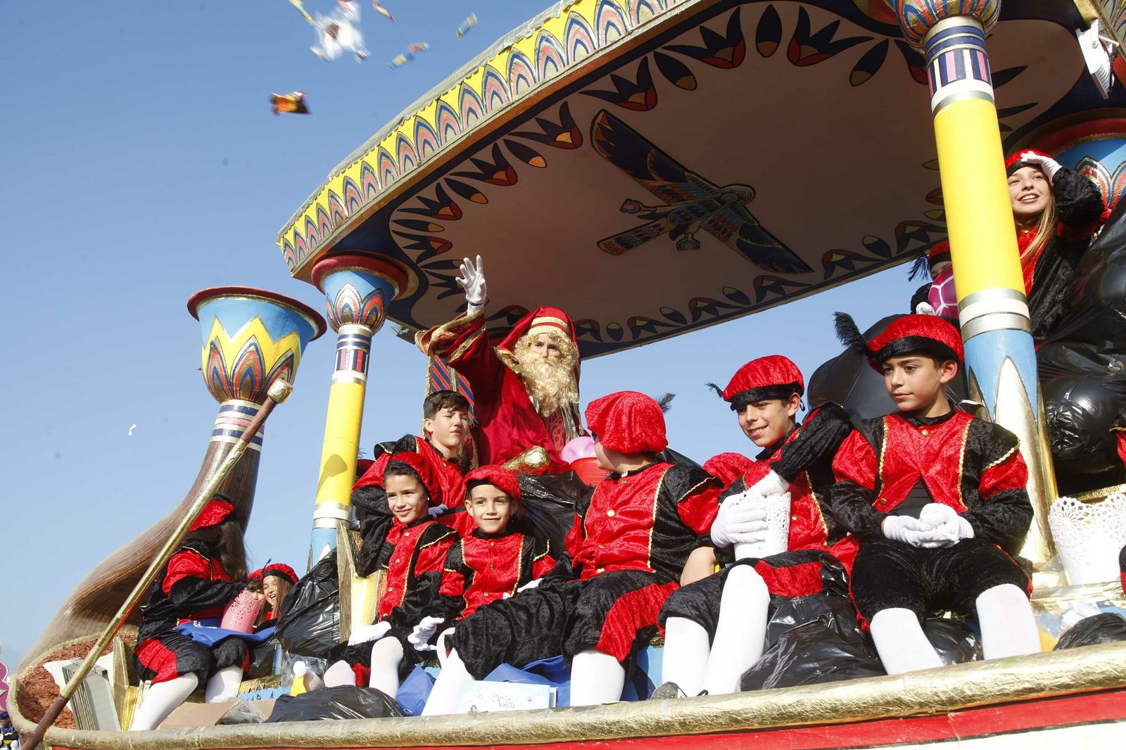 Imágenes de las cabalgatas de Reyes en la Costa Occidental de Huelva