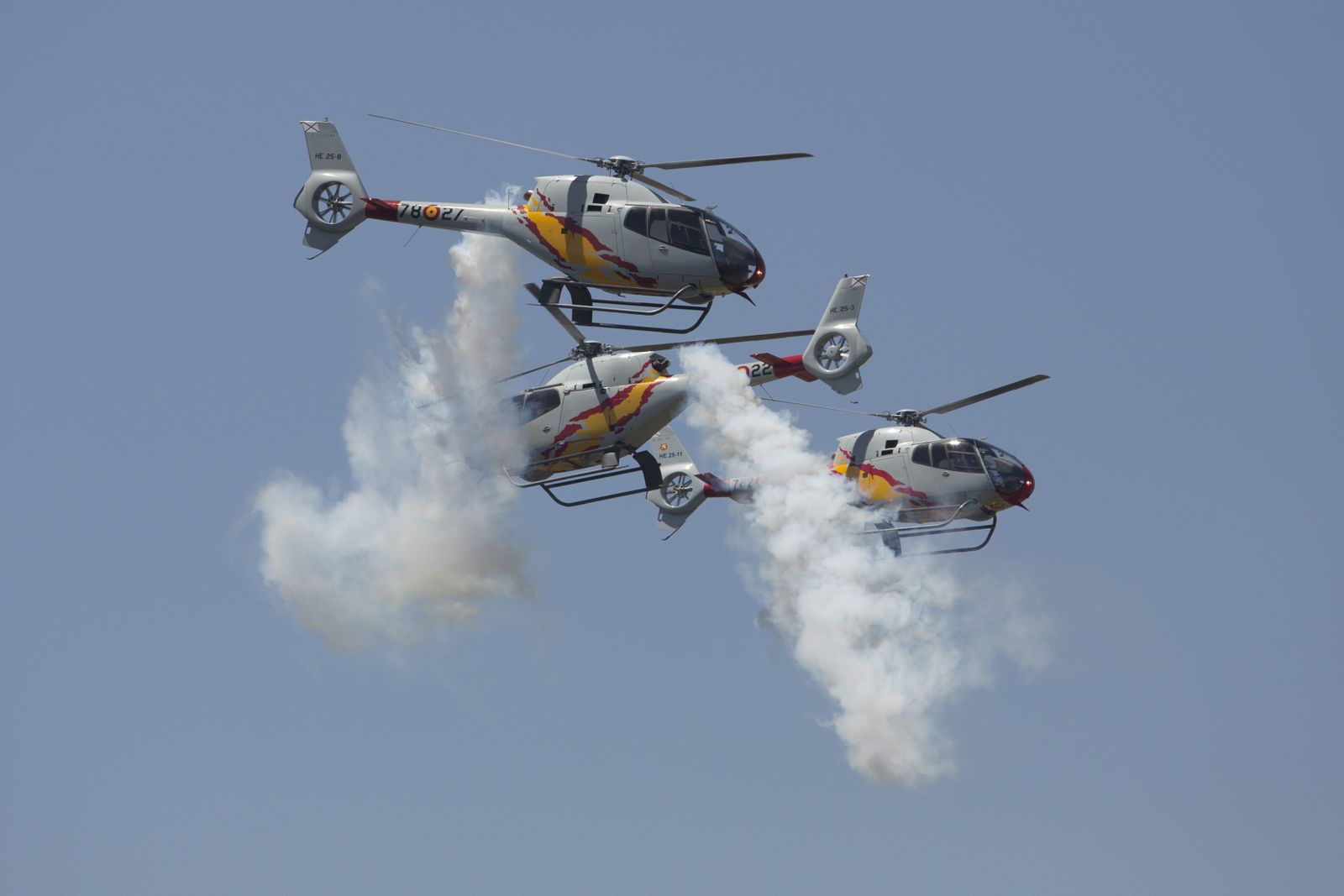 Las fotos de la exhibición de los helicópteros del Ejército del Aire en el Tajo en Ronda