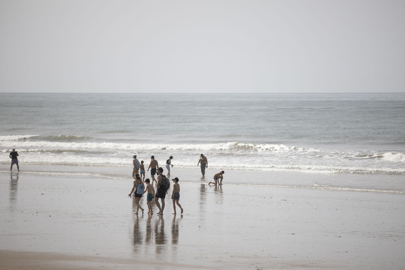 Imágenes del ambiente en las playas en este sábado 8 de abril