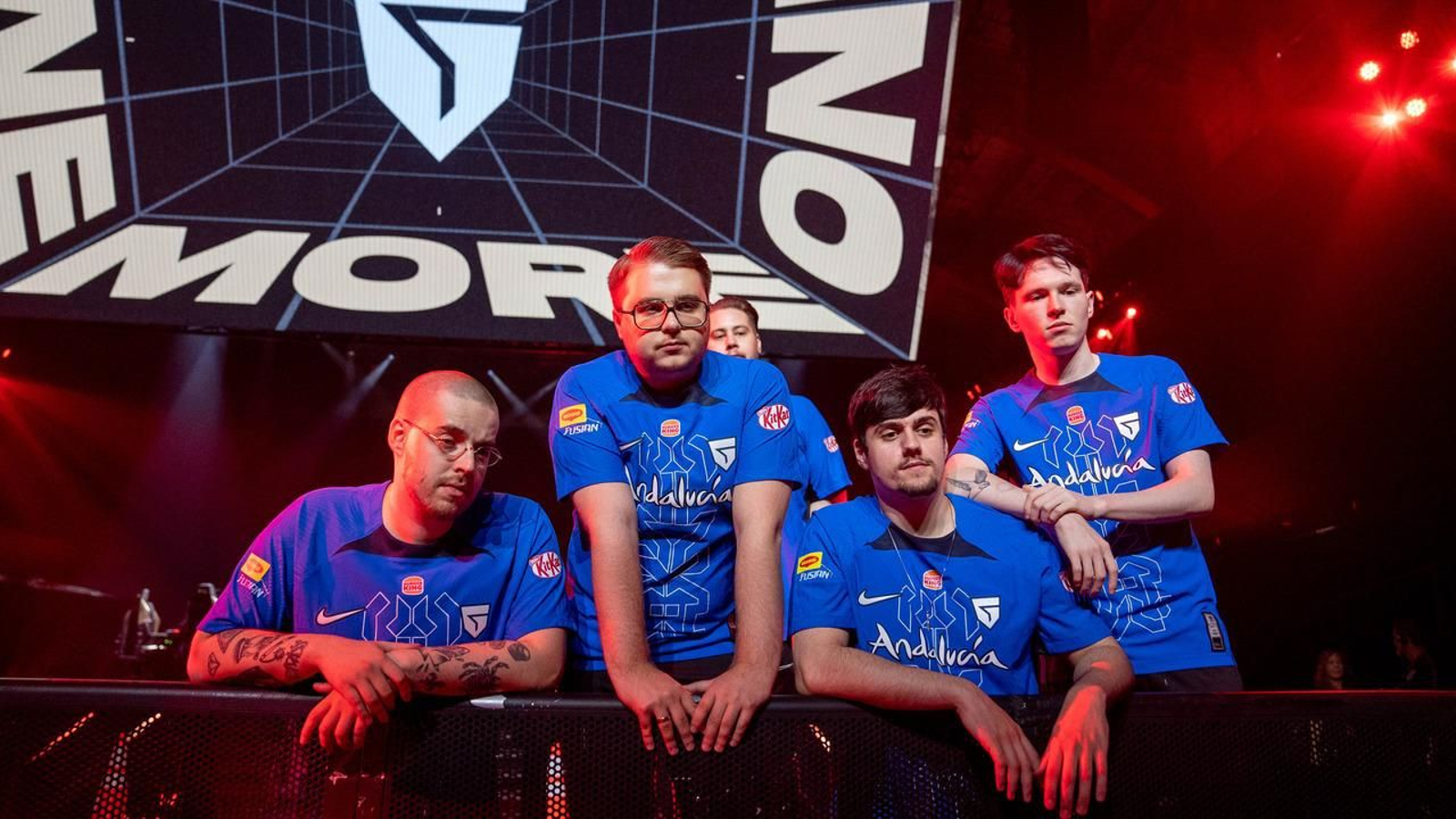 El equipo de Giants posa antes del Mundial de Valorant