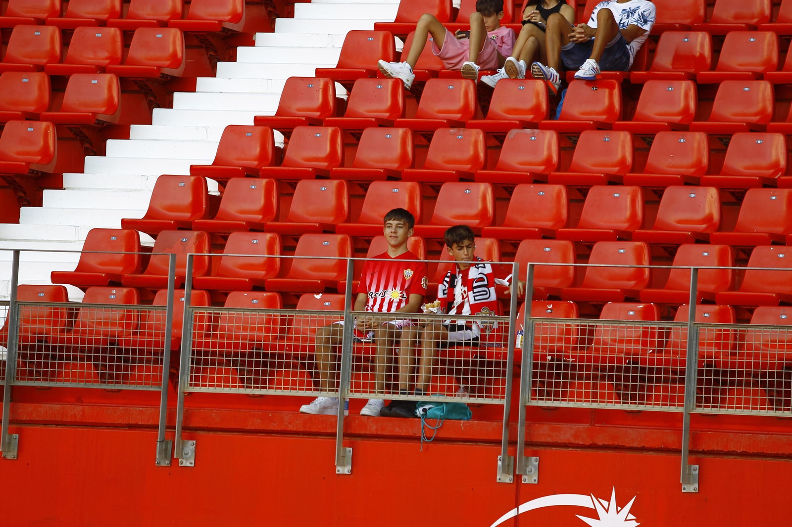 Búscate en el partido U.D. Almería-Real Burgos
