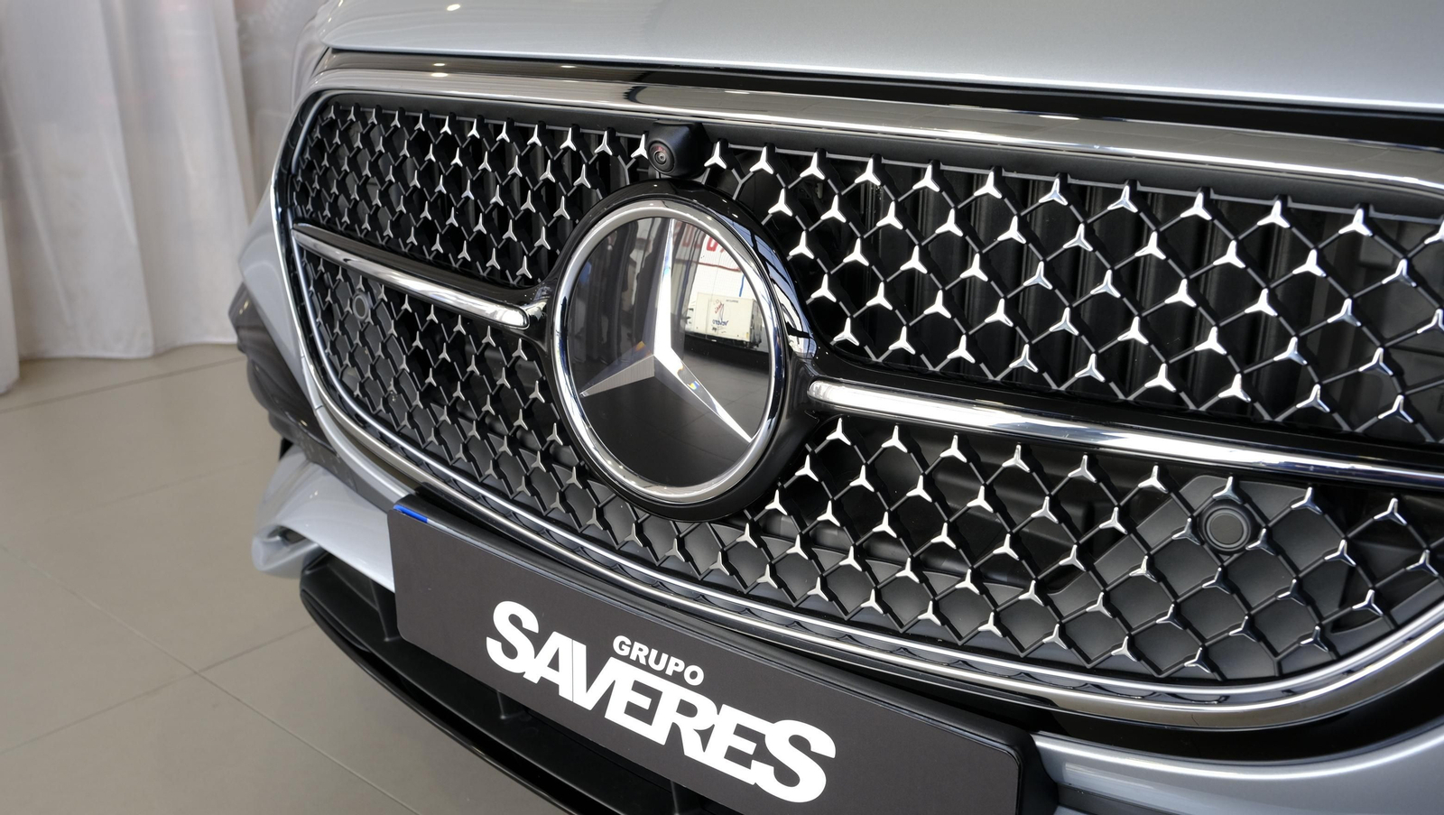 imágenes de la presentación de los nuevos Mercedes-Benz eléctricos, en SAVERES Huércal de Almería