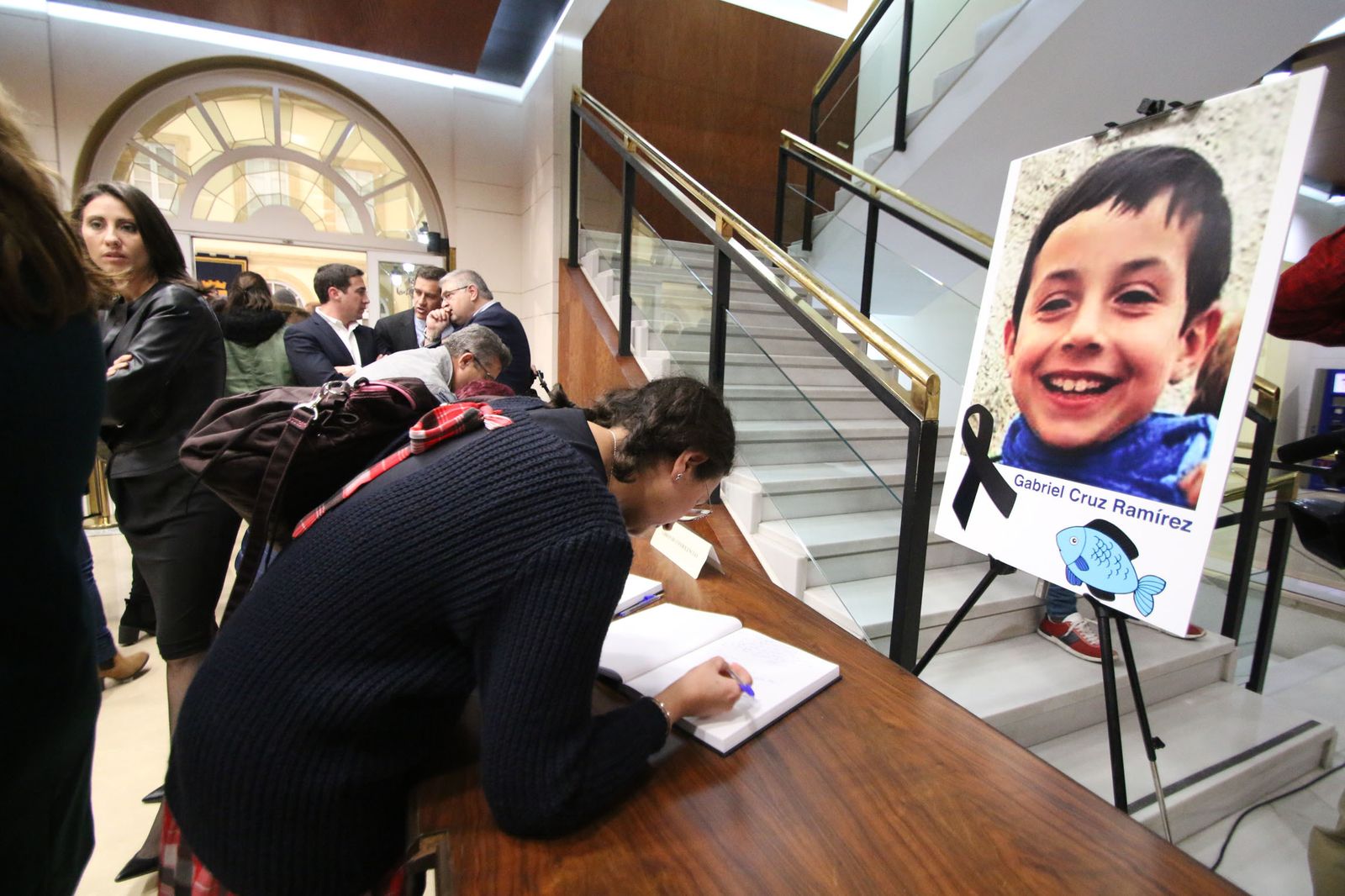 La capilla ardiente de Gabriel Cruz fue instalada en el Patio de Luces de Diputación.