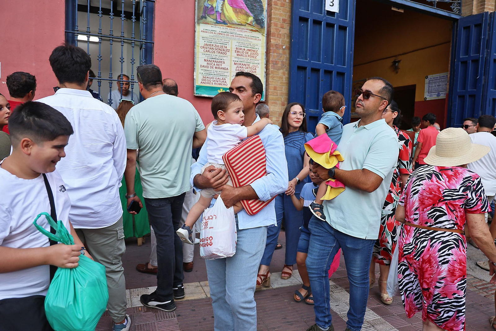 Colombinas 2025: Imágenes del ambiente en las clases prácticas taurinas