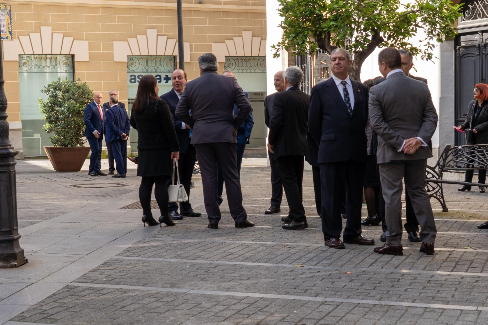 Imágenes del ambiente en el Pregón de la Semana Santa de Huelva 2025