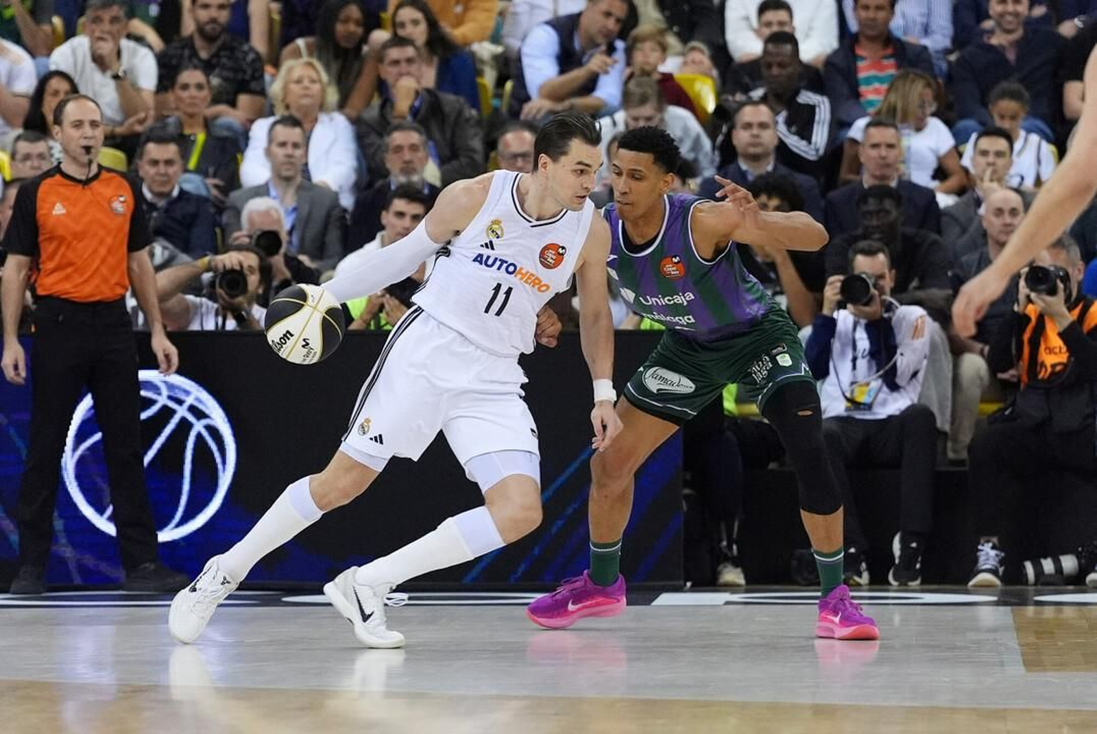 El Unicaja, campeón de Copa: Todas las imágenes del partido, la fiesta y la llegada a Málaga