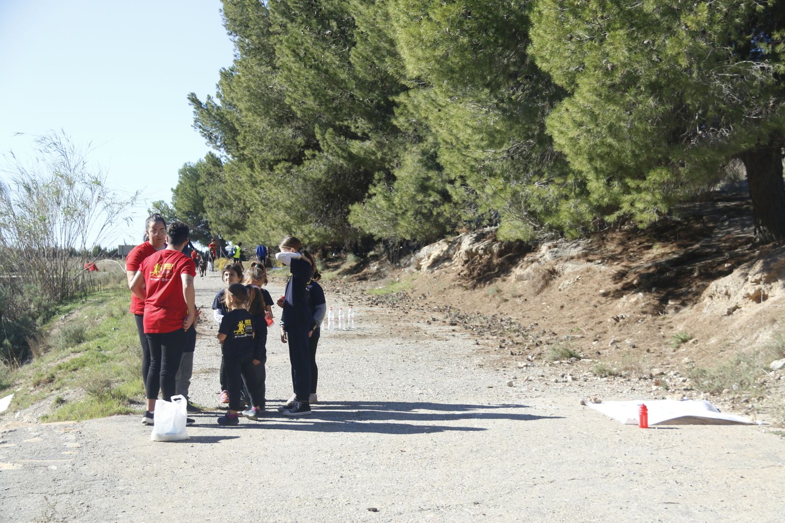 Así ha sido la primera jornada de plogging del año en la Costa de Granada