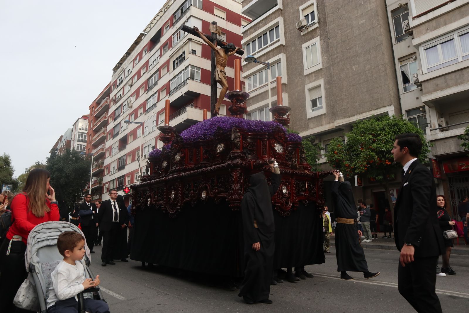 Martes Santo: Hermandad de Los Estudiantes, Huelva