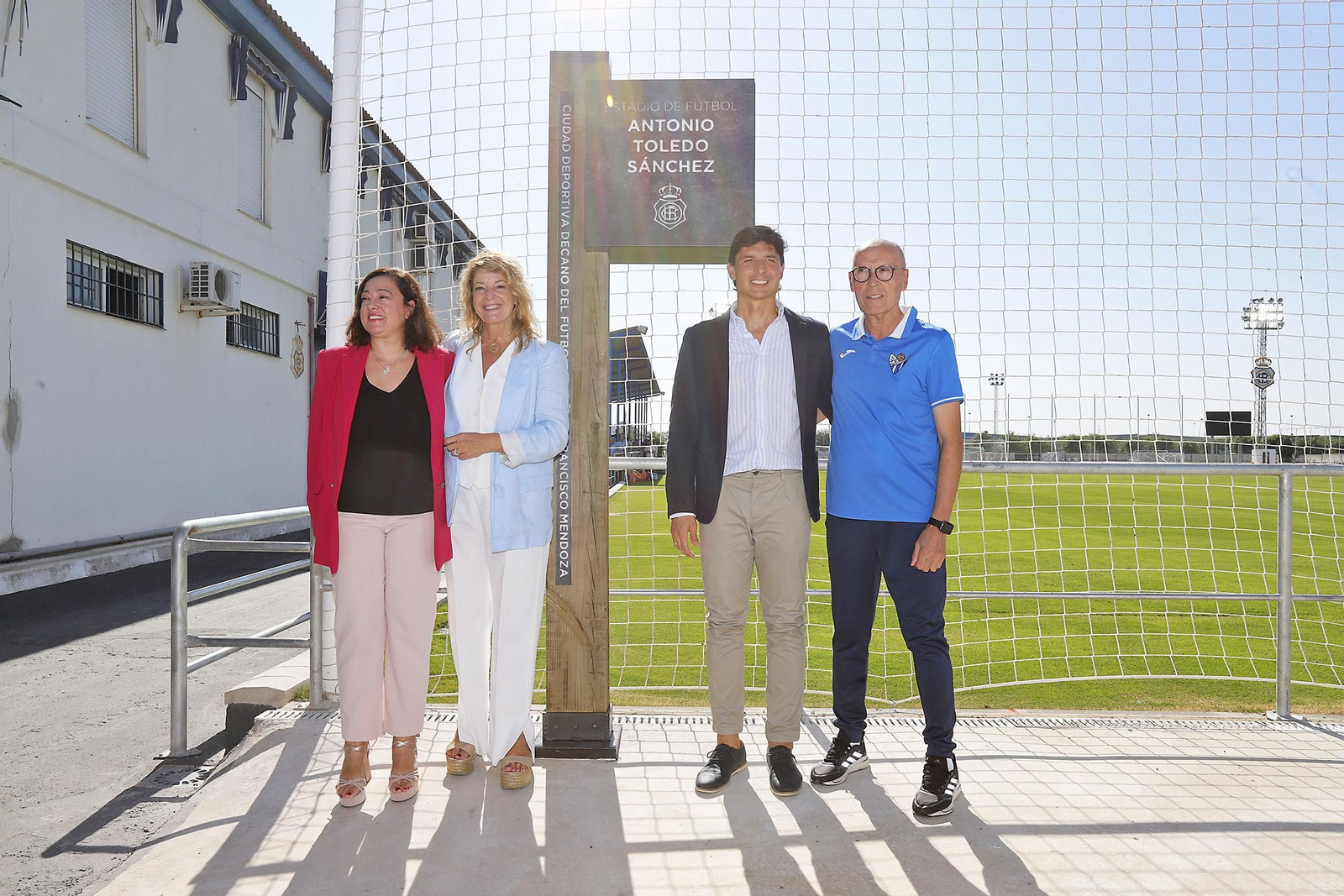 Imágenes de la inauguración del campo 1 de la Ciudad Deportiva del Real Club Recreativo de Huelva