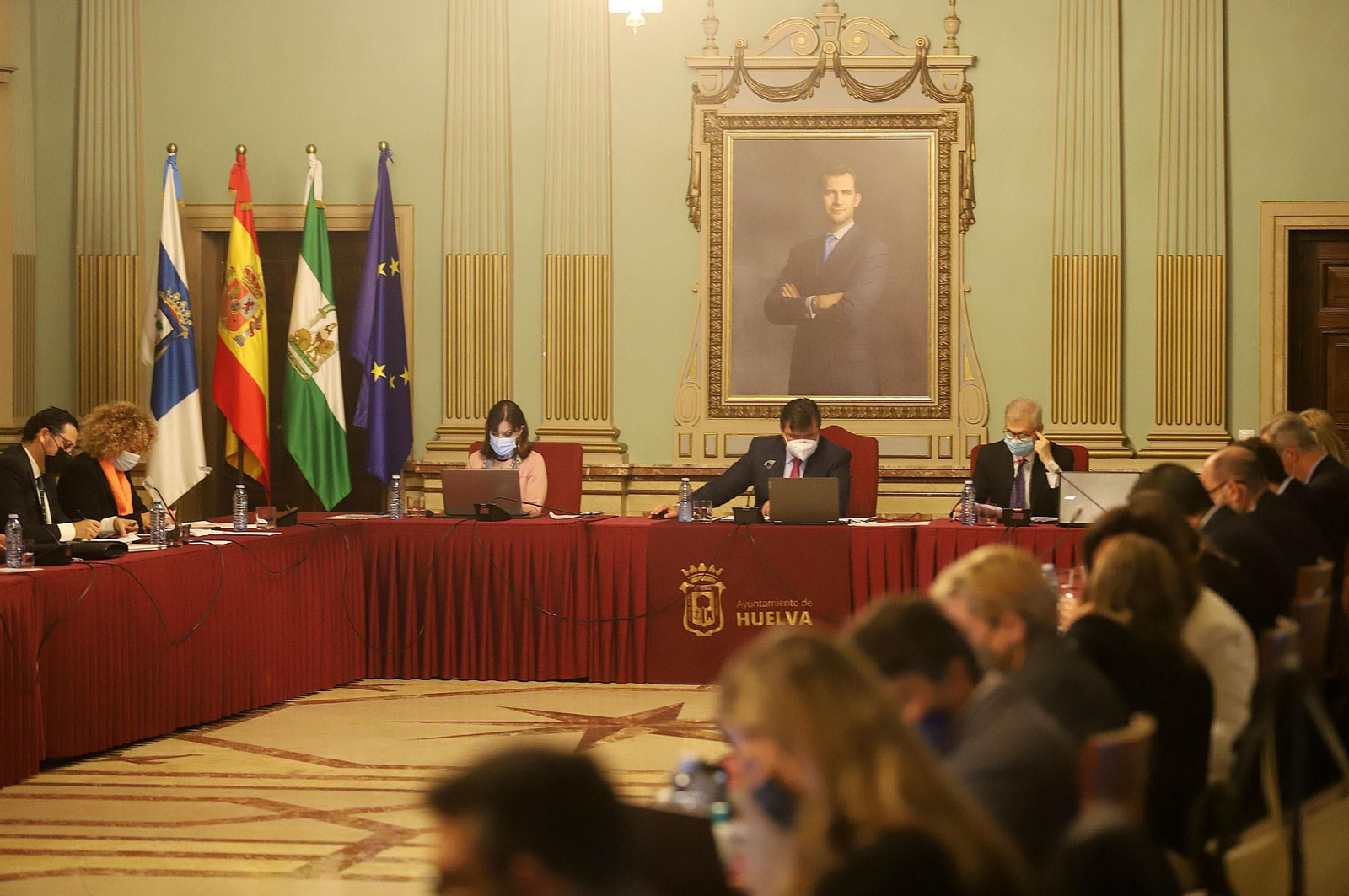 Imágenes del pleno celebrado en el Ayuntamiento de Huelva
