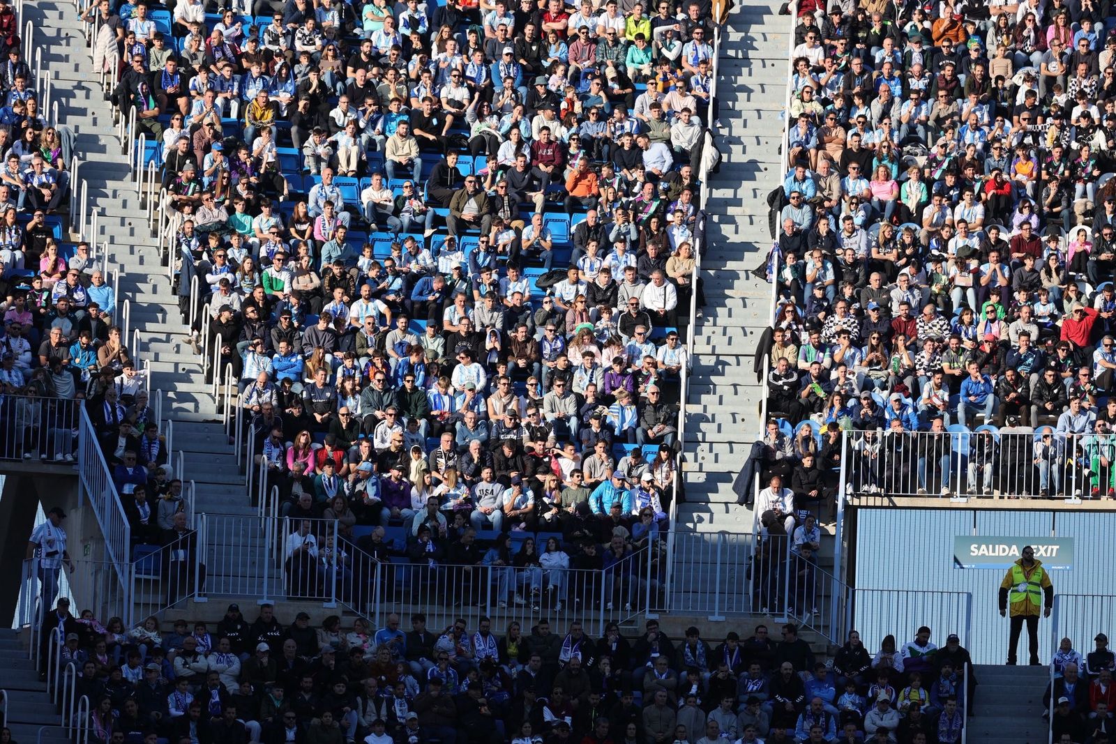 Búscate en las gradas en el Málaga CF-Ceuta