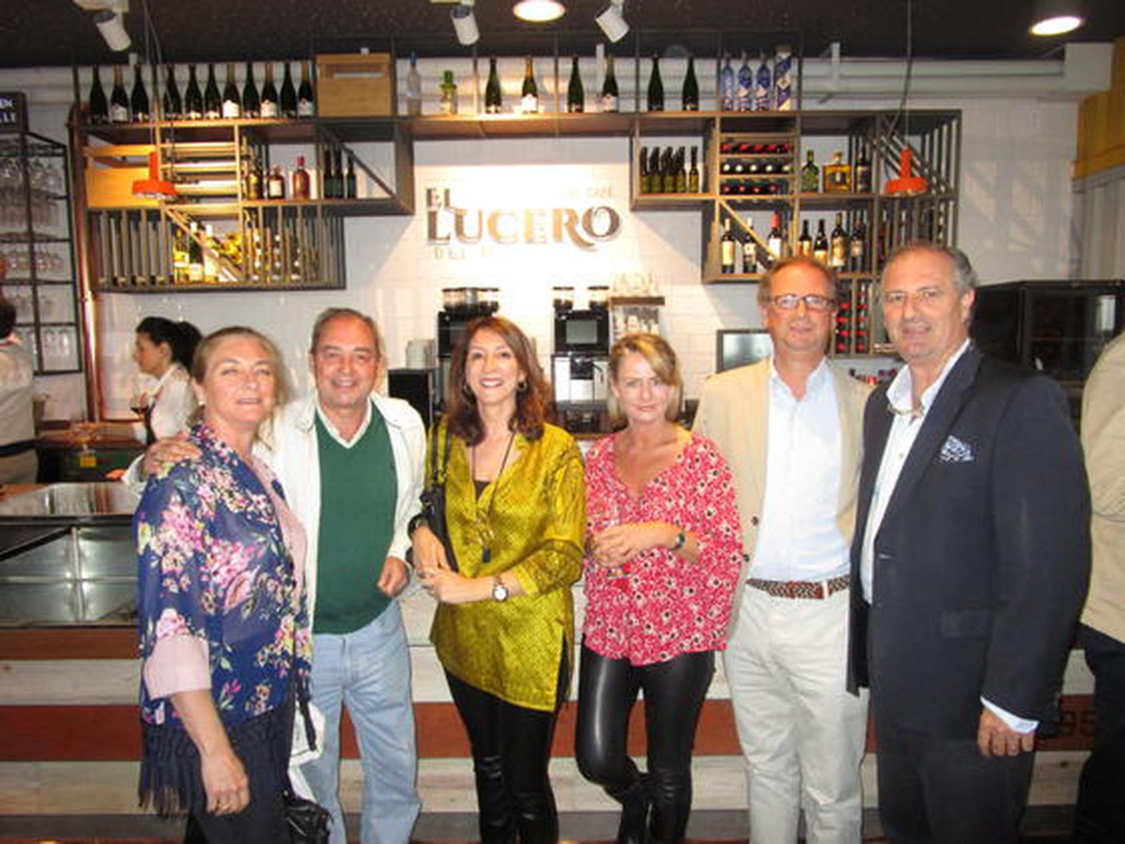 Concha Ribelles, José Ferradans, Palina Benítez, María López y los hermanos Jaime y Guillermo Macpherson.

Foto: Ignacio Casas de Ciria