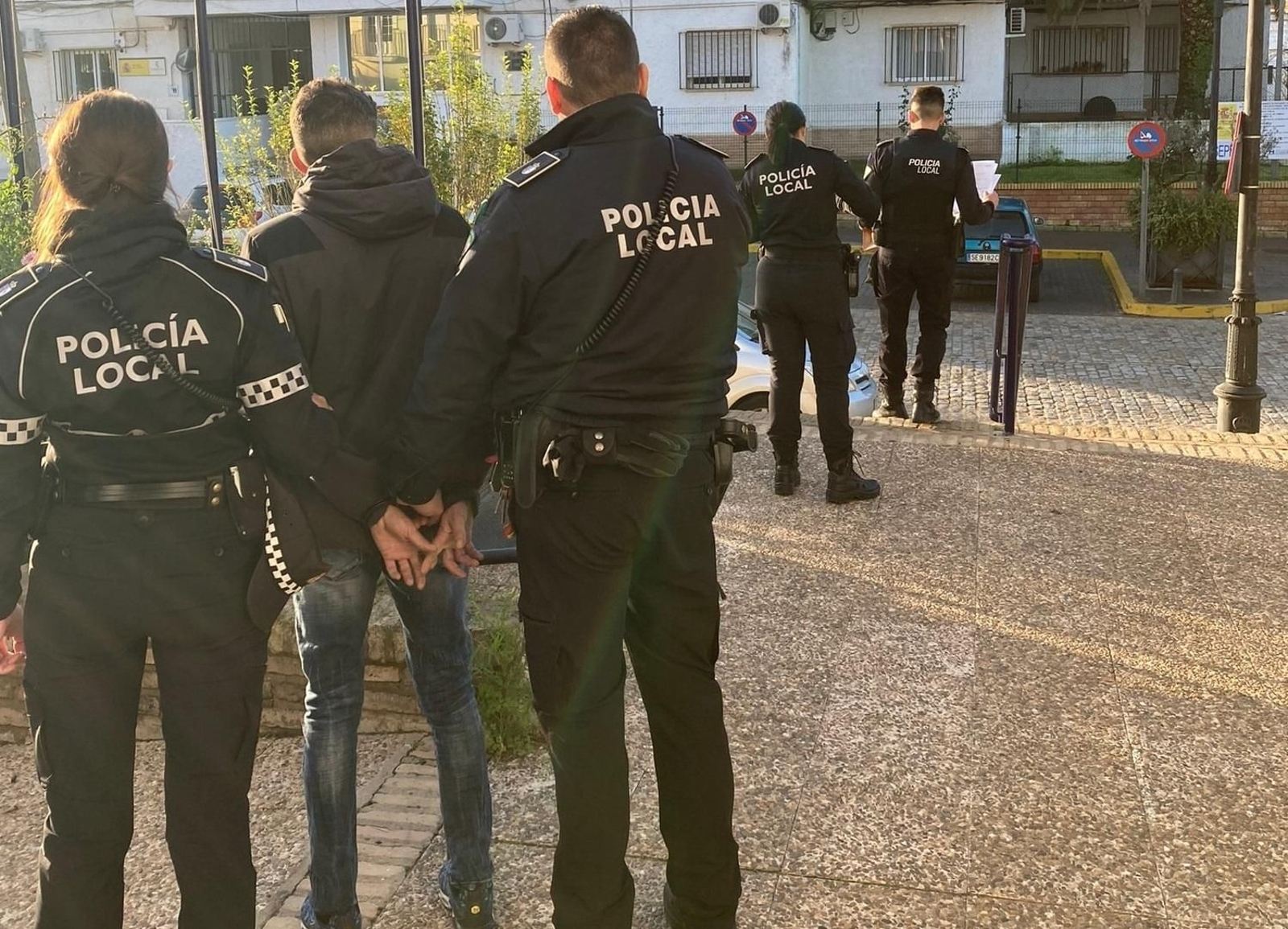 Momento de la detención del varón.