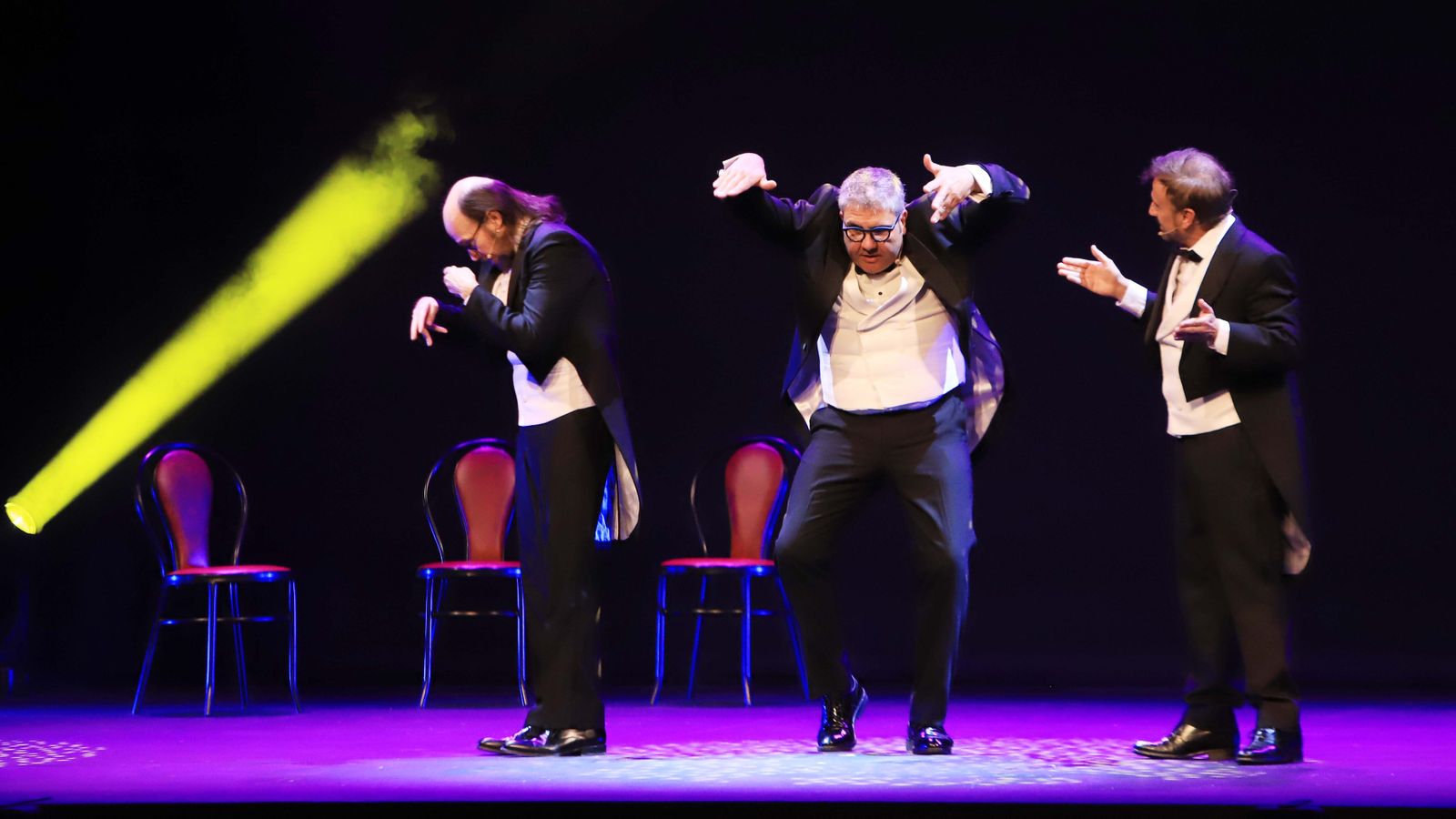 Imagen de archivo de Santiago  Segura, Florentino Fernández y José  Mota , en el Teatro Villamarta.