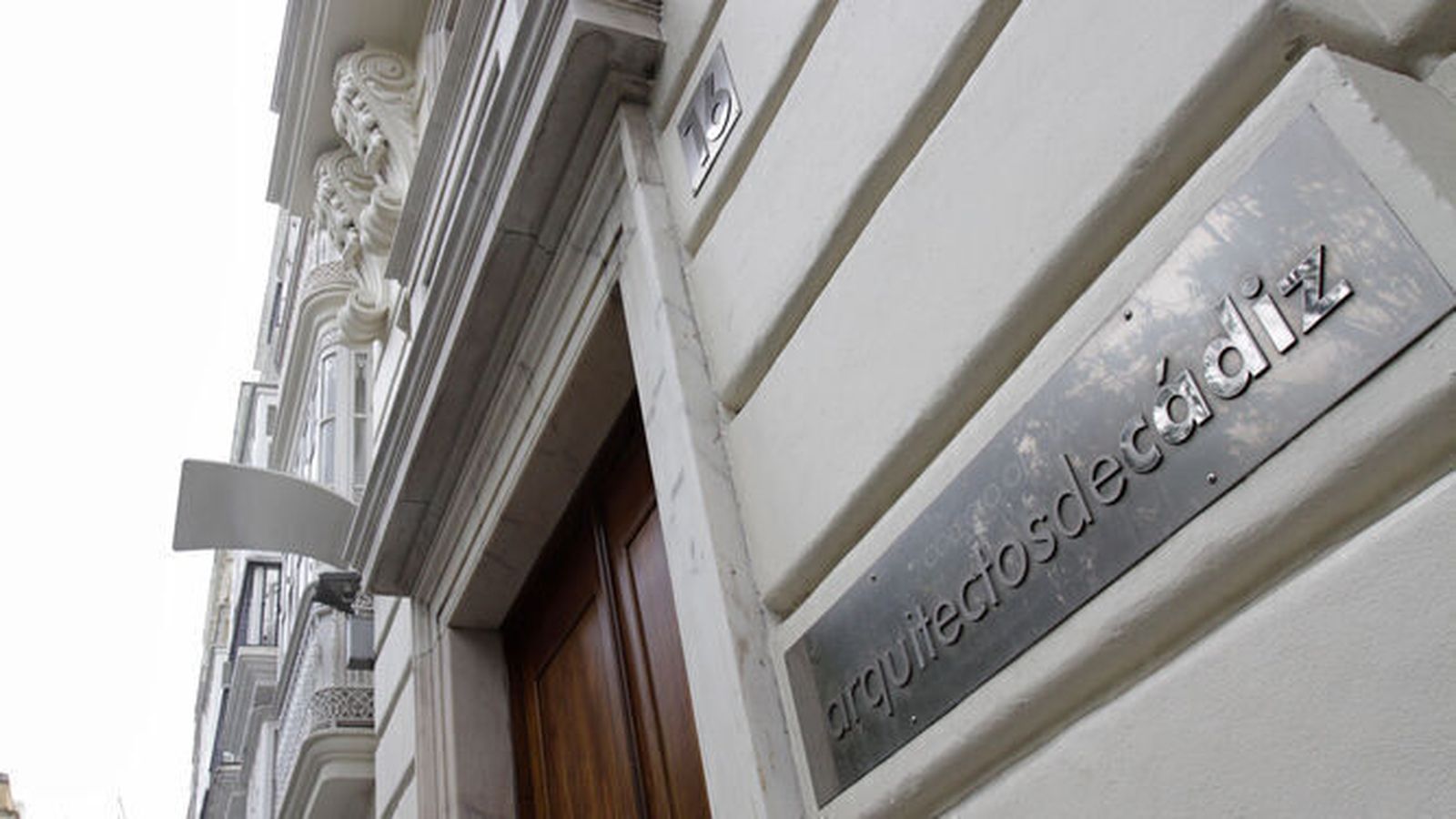 Fachada del Colegio de Arquitectos de Cádiz