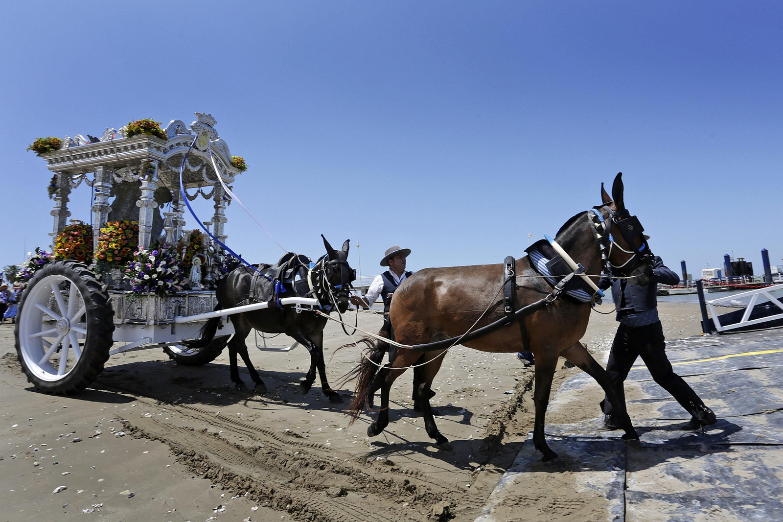Las imágenes de la jornada en Bajo de Guía