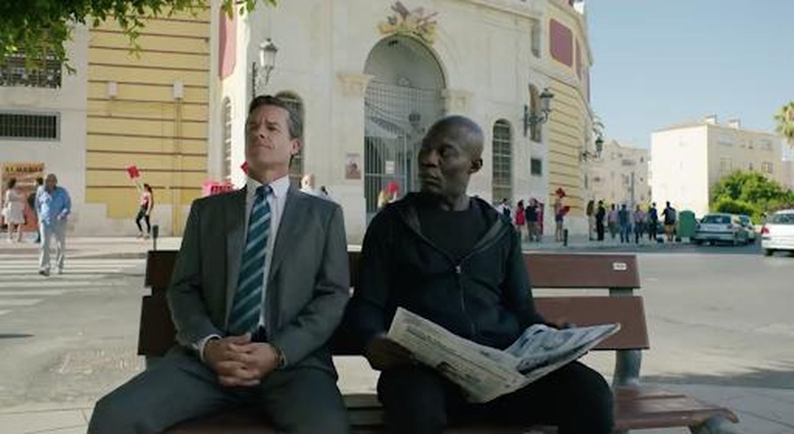 Escena de la película 'Domino' con la plaza de Toros al fondo.