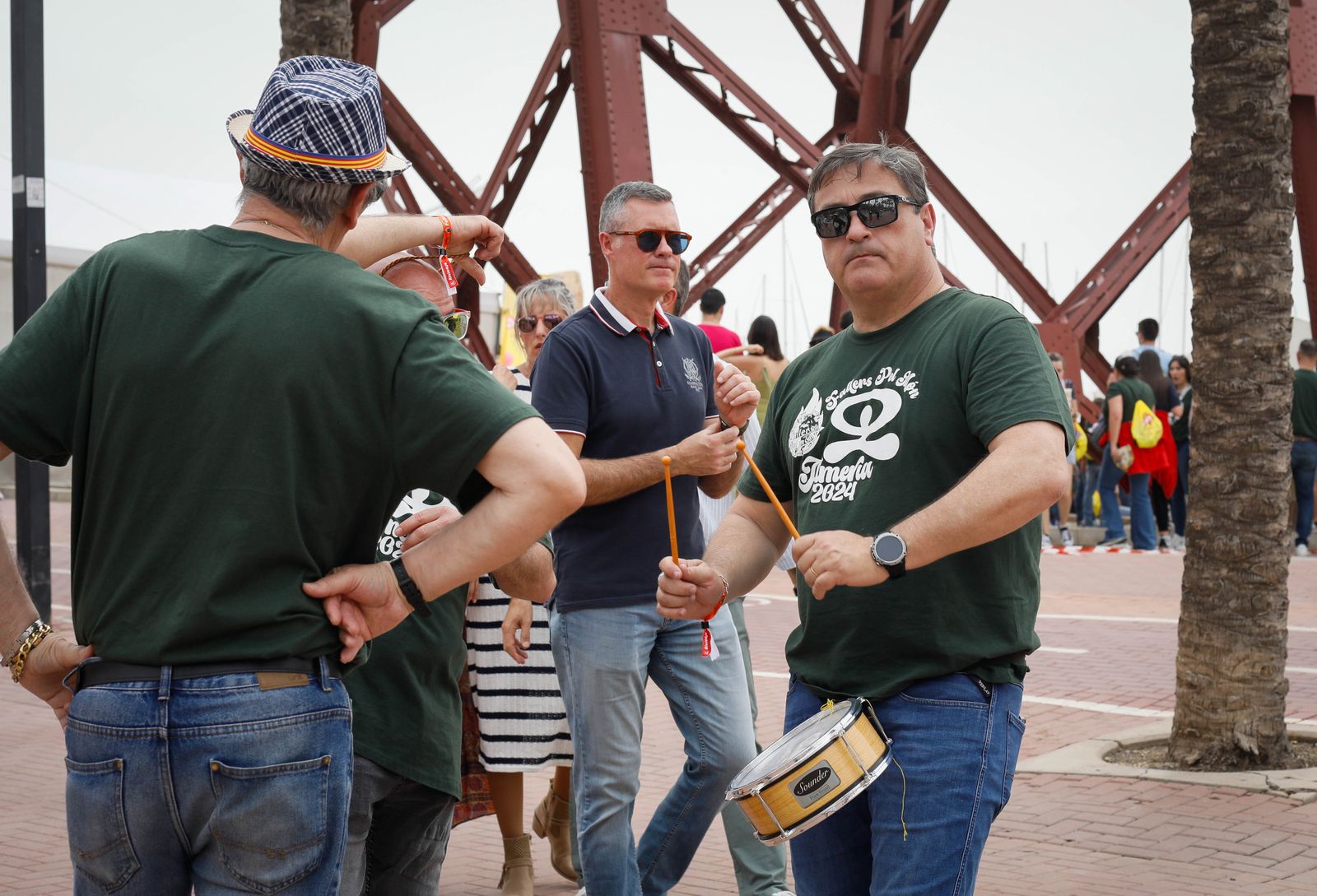 Las mejores imágenes de la "Globotá" en las fallas de Almería