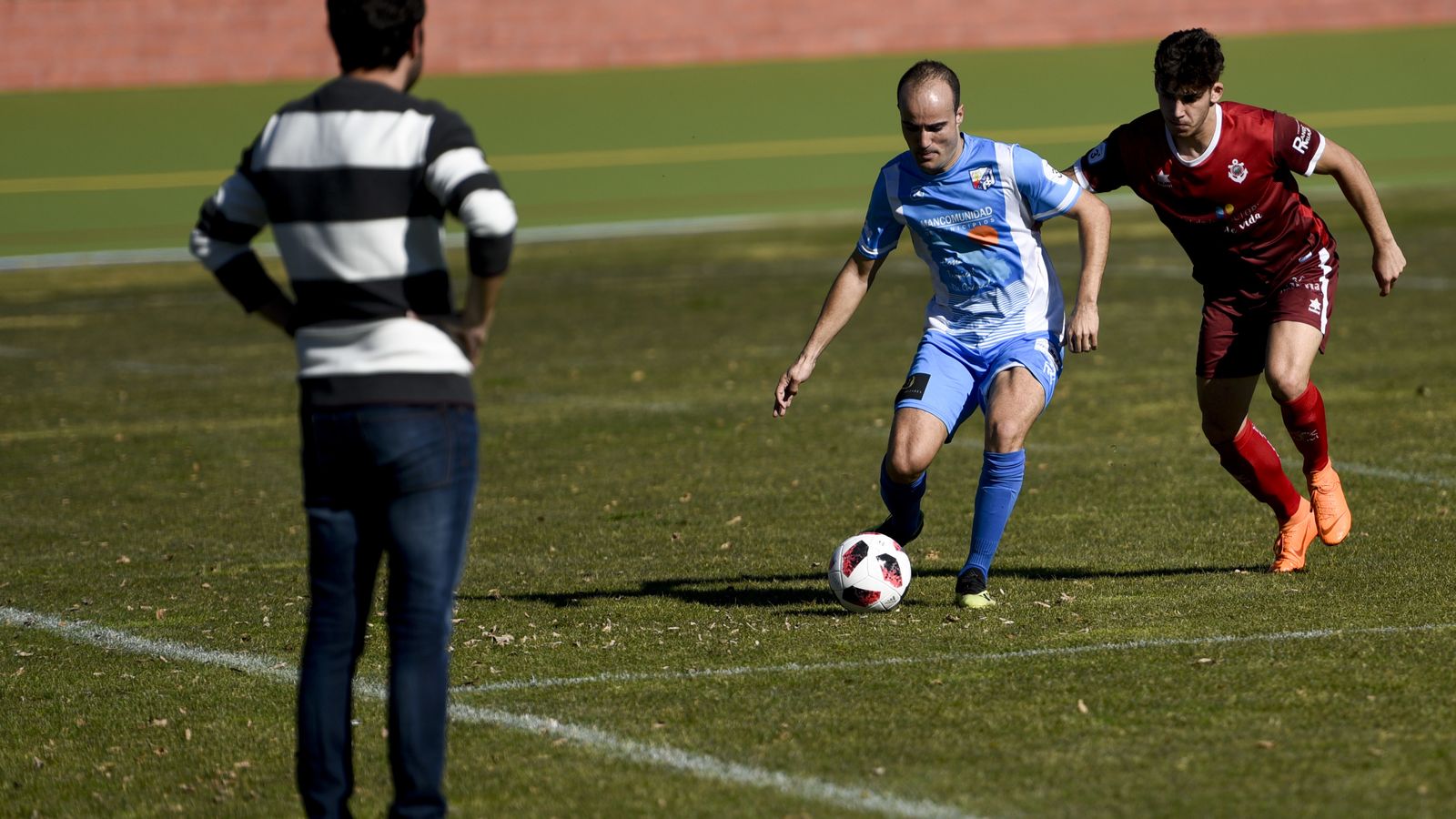El motrileño Linares volvió a ser titular en el once de José Manuel García.
