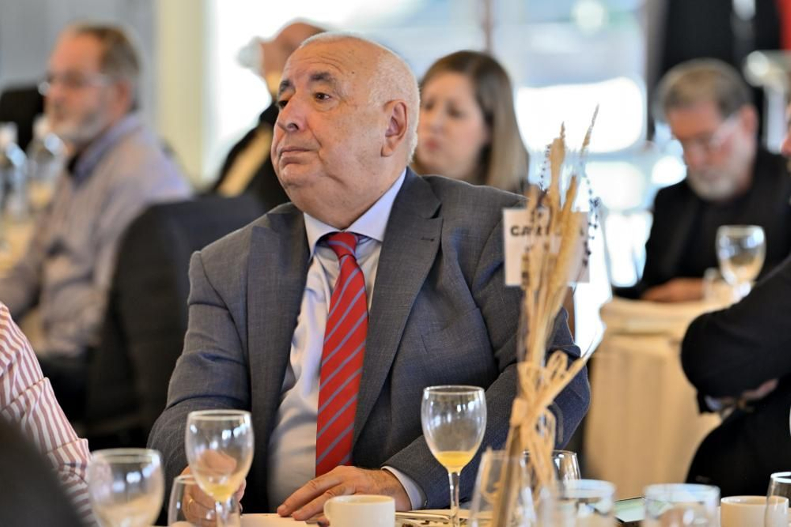 FORO JOLY. JAÉN HOY. Desayuno informativo con el presidente de la Diputación de Jaén, Francisco Reyes