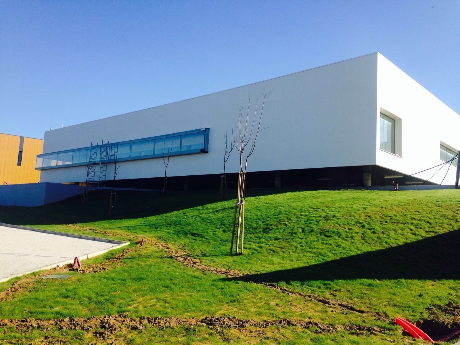 Edificio del nuevo Hospital de Alta Resolución (HARE) de La Janda, ubicado en Vejer.