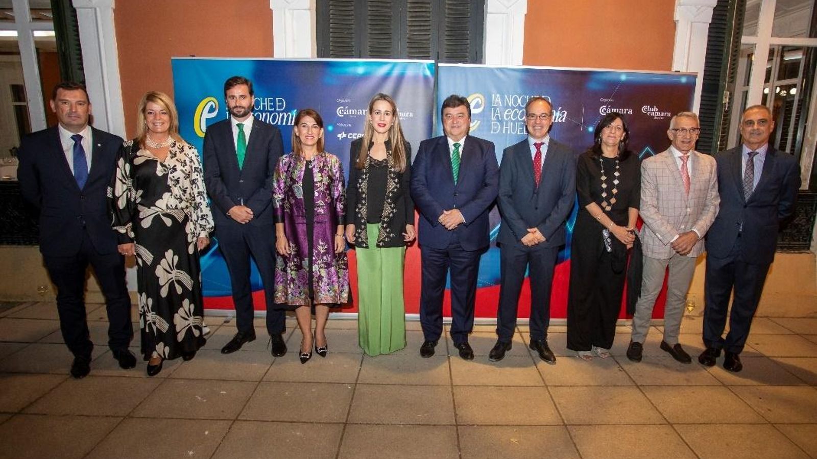 Representantes institucionales respaldaron con su presencia el acto patrocinado por CEPSA. Representantes institucionales respaldaron con su presencia el acto patrocinado por CEPSA.