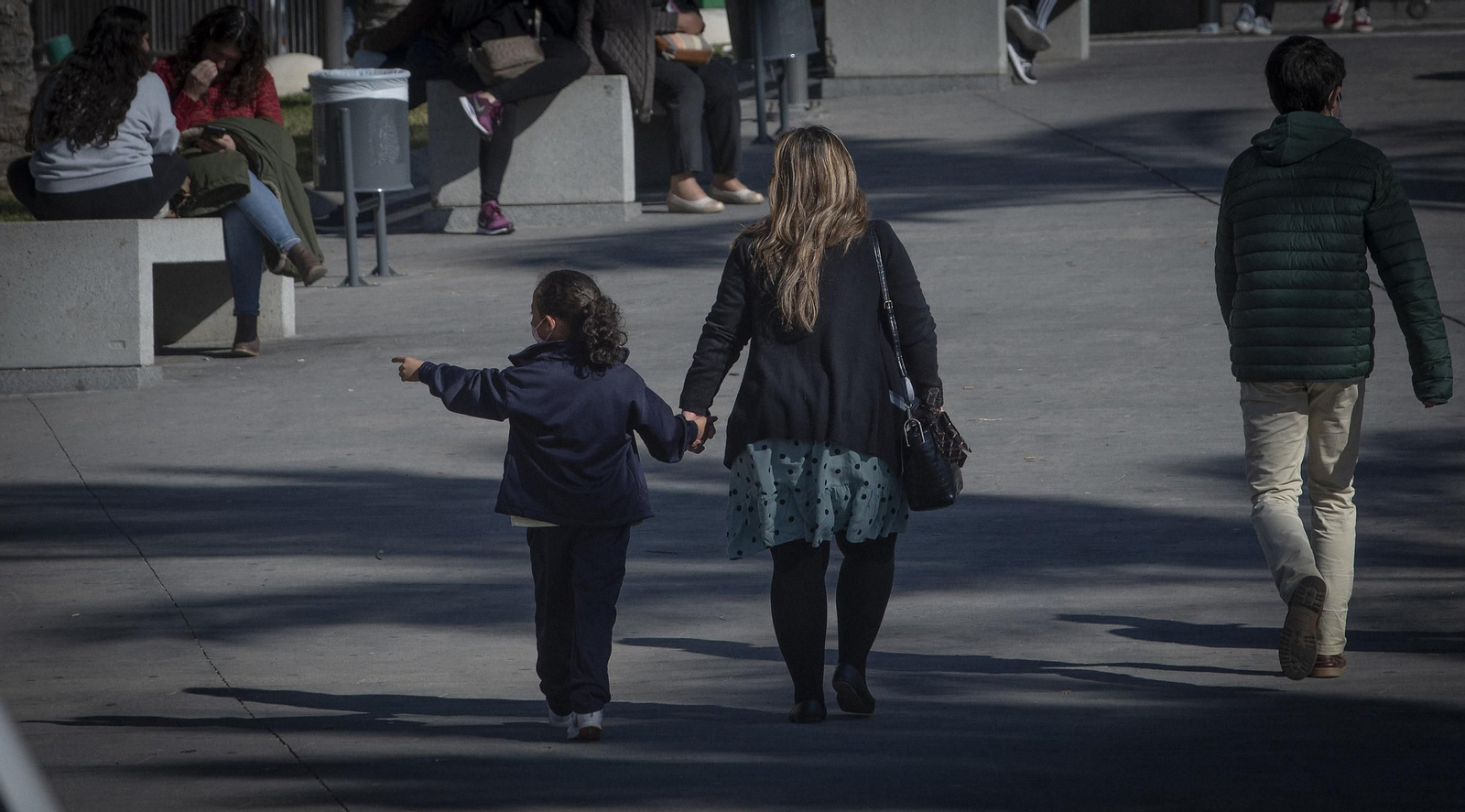 Una madre con su hija.