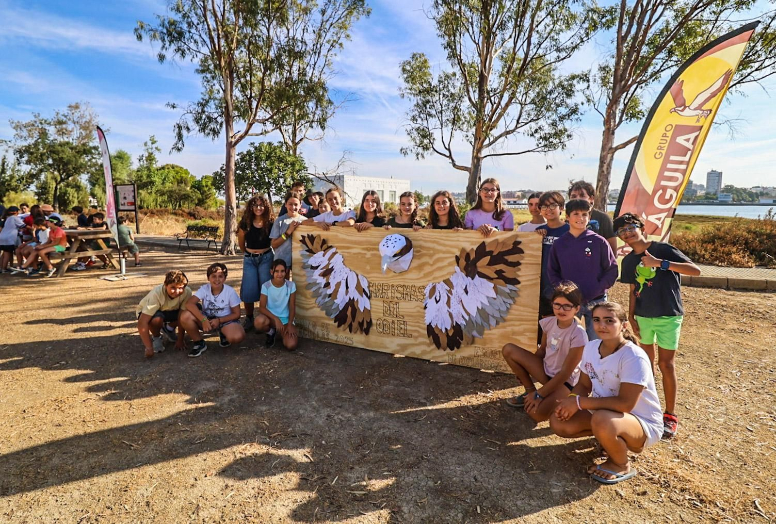 Imágenes de la clausura de la 'Escuela de Exploradores' en el centro de visitantes del Paraje Natural Marismas del Odiel