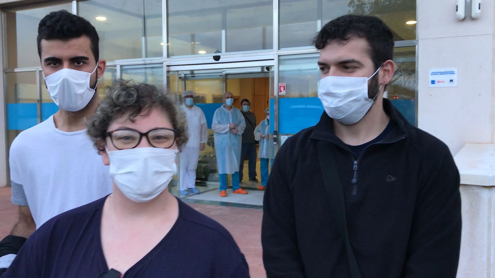 Salida tras confinamiento de 45 días de trabajadores de FAAM en imágenes