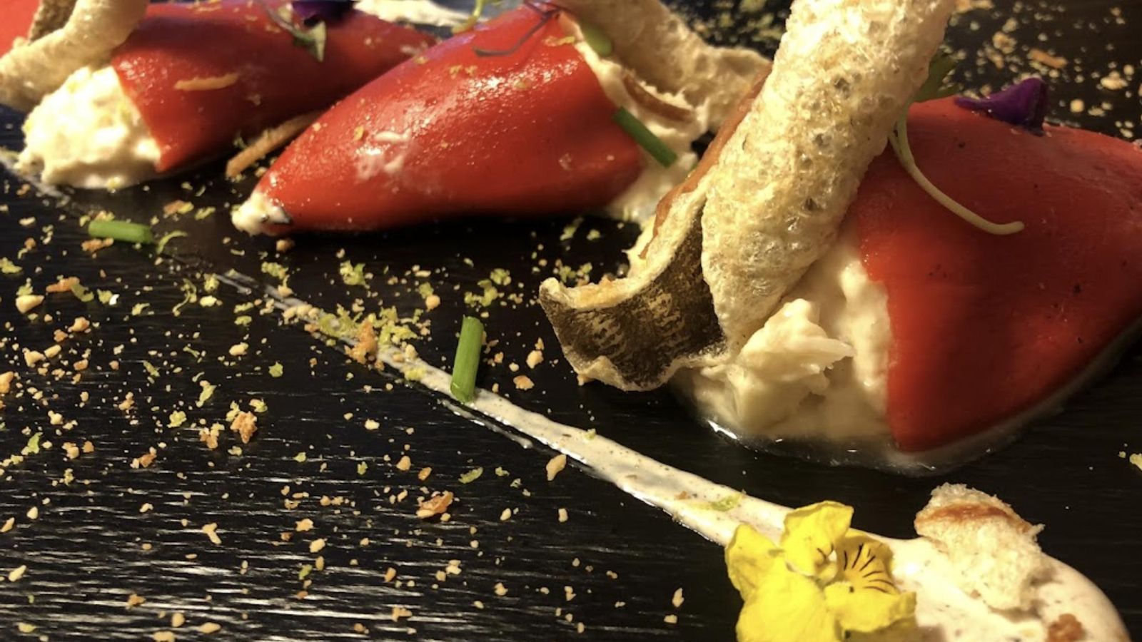 Tapa de autor en Bar Disloque