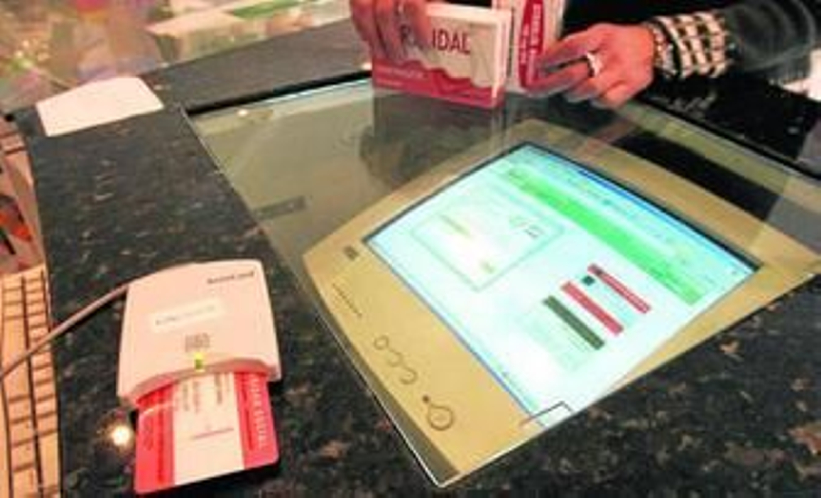 La herramienta evita desplazamientos a los centros sanitarios para renovar medicación, entre otras ventajas.