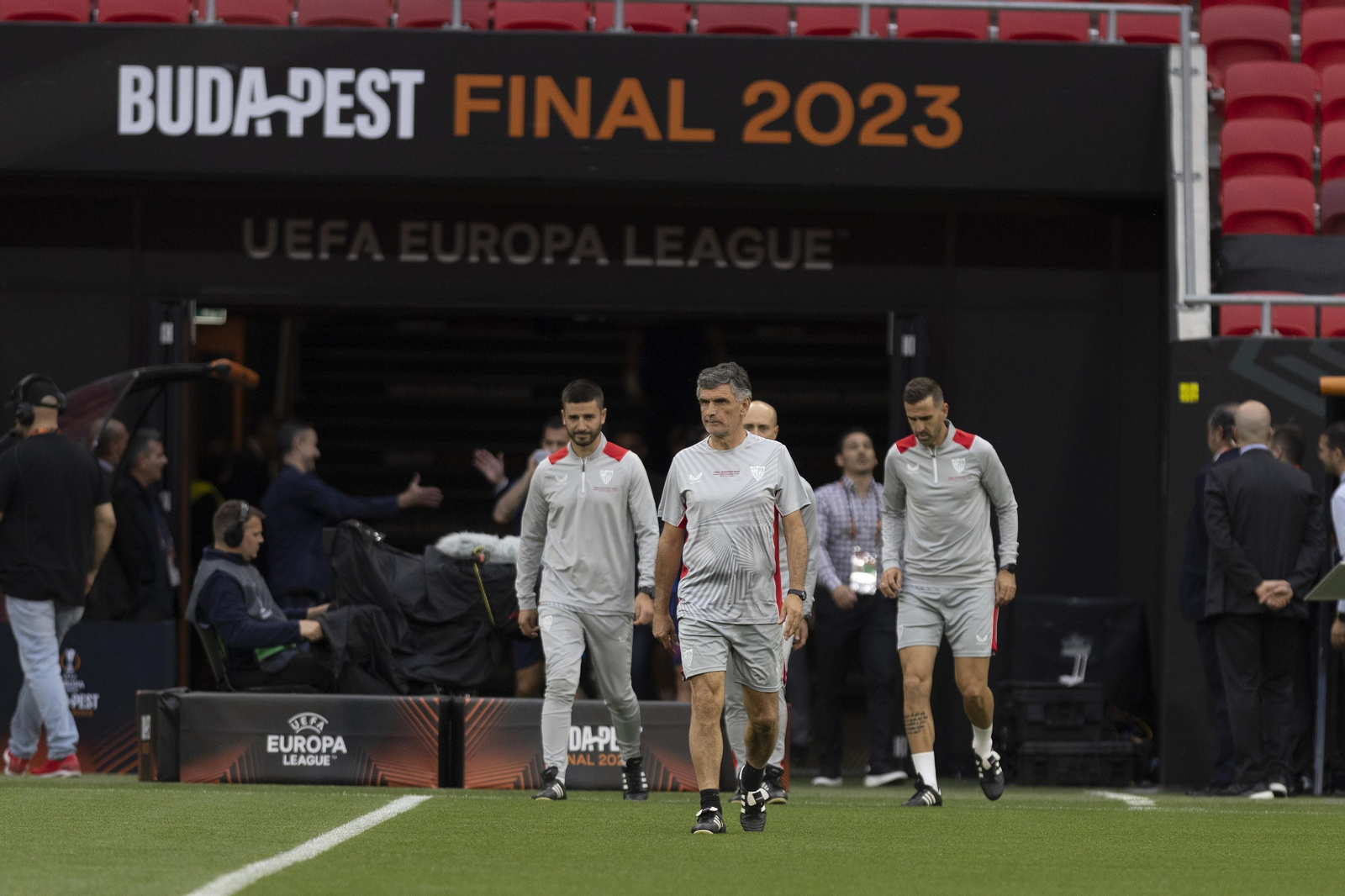 Las imágenes del entrenamiento del Sevilla FC en Budapest