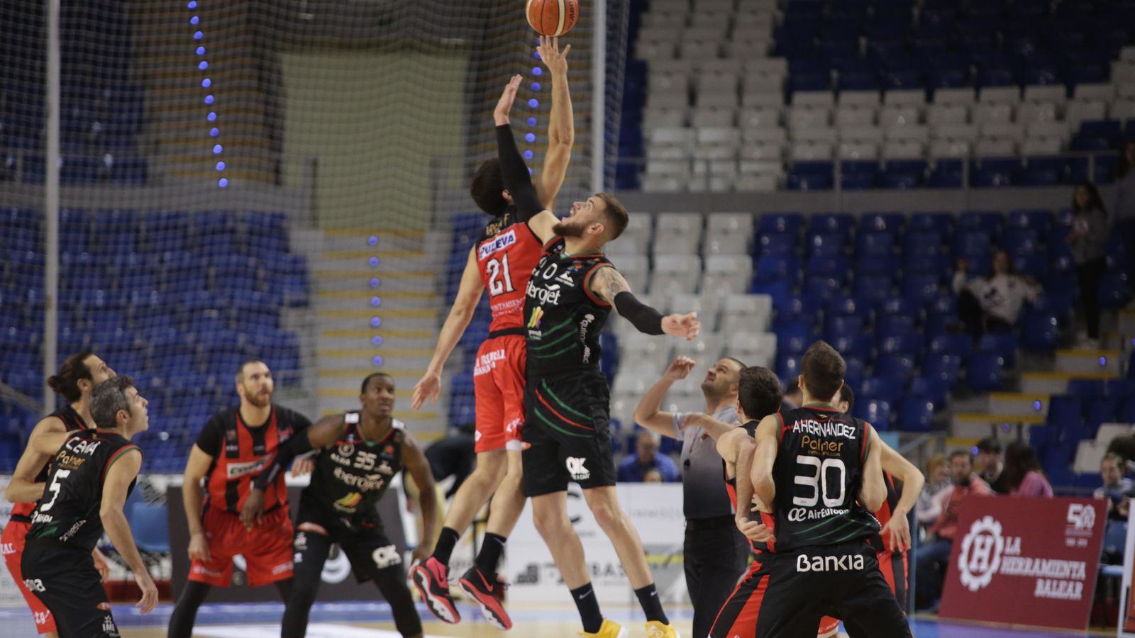 El equipo granadino dominó al Palma desde el salto inicial