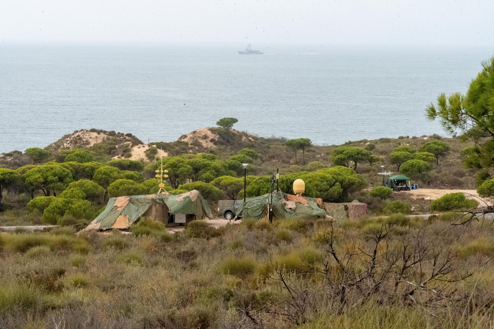 Las espectaculares imágenes del `Atlas 25´, ensayo militar contra drones en Huelva