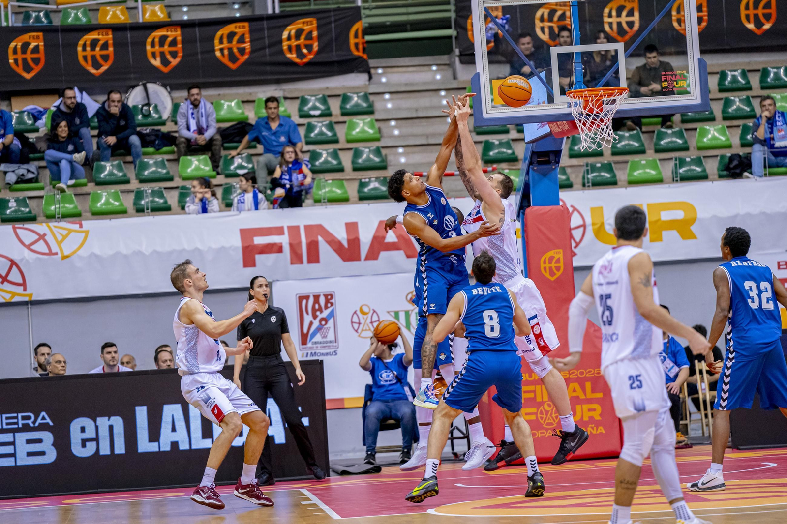Las fotos del Obradoiro - Betis Baloncesto