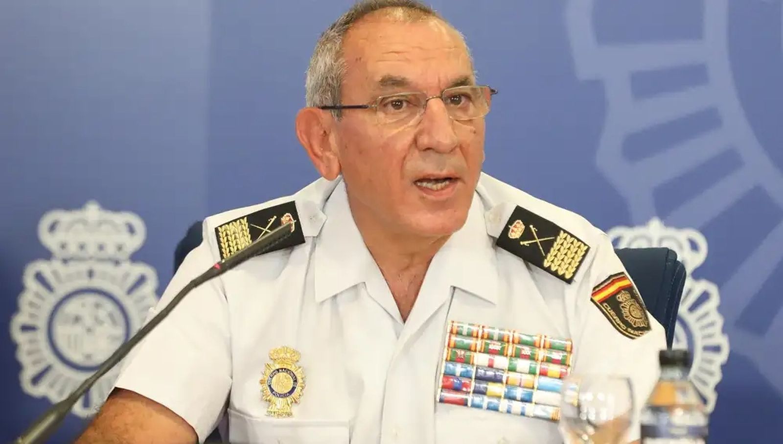 El DAO de la Policía presenta su dimisión tras la querella por una presunta agresión sexual.