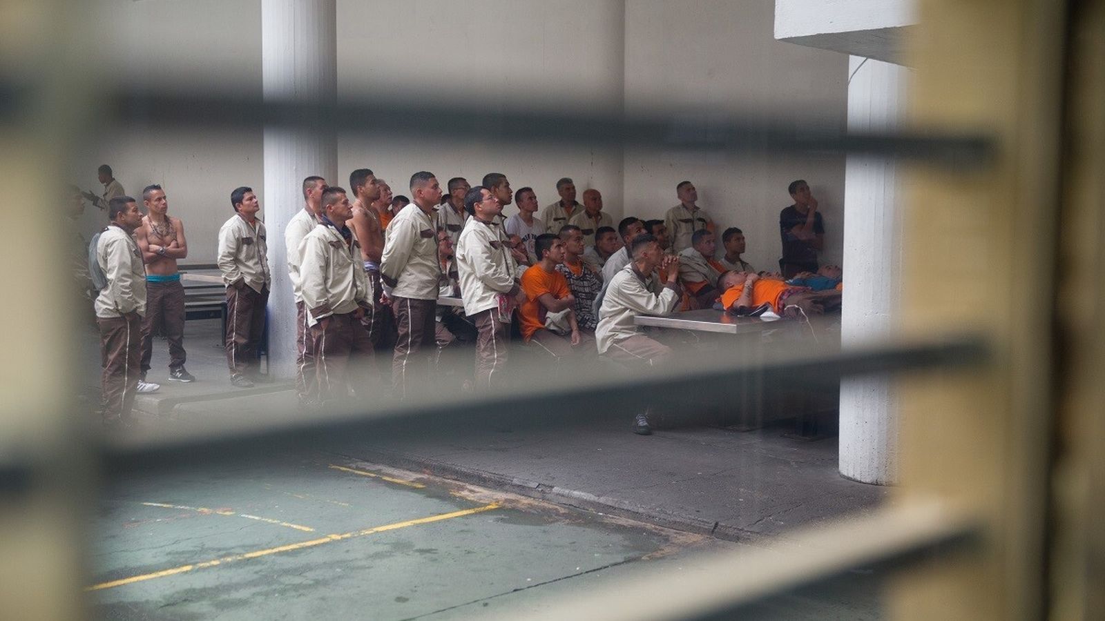 Reclusos de  una prisión de Maldivas en 'Las peores cárceles del mundo'