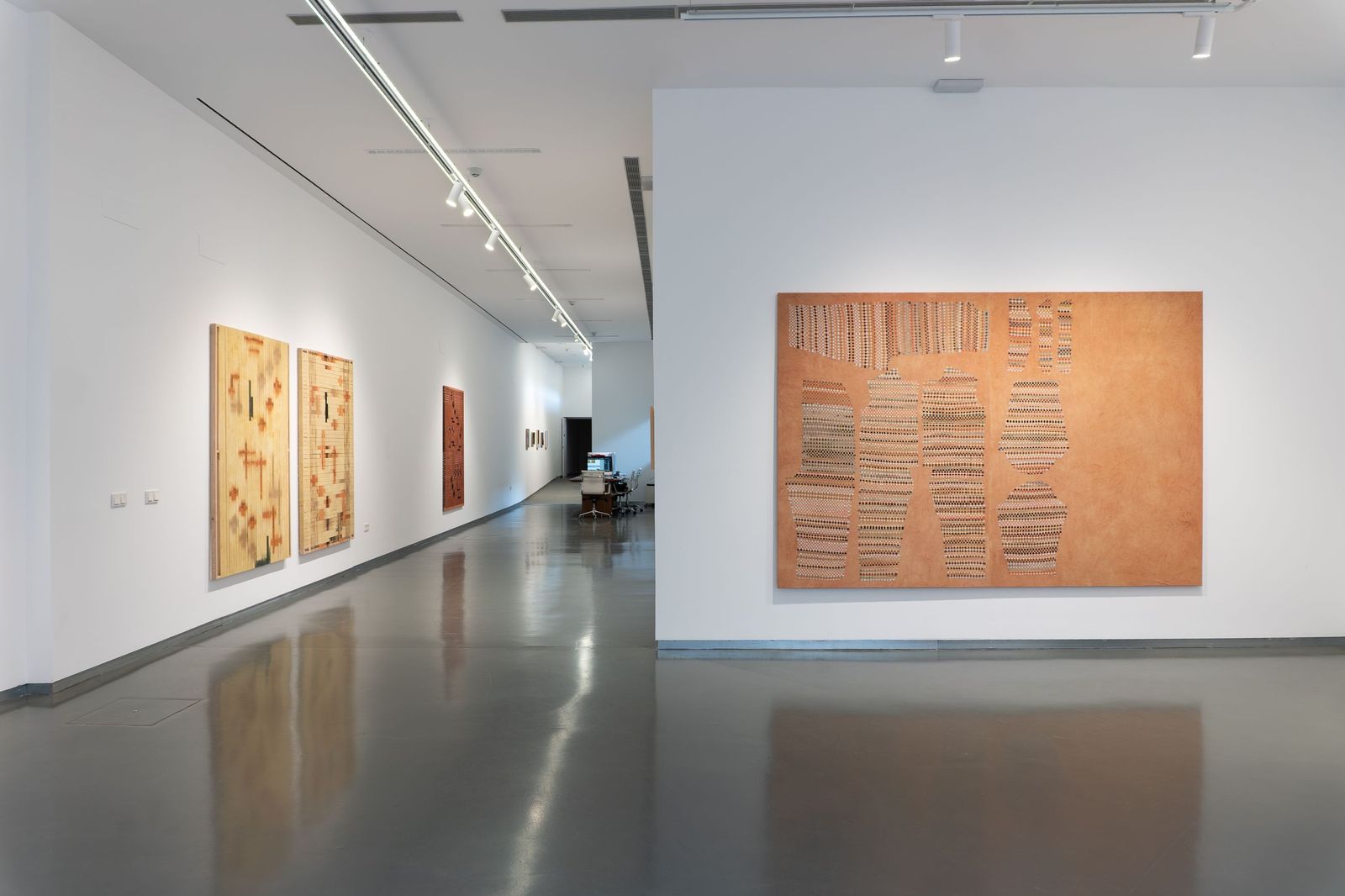 'Te pregunto por el extremo último de la tierra', la exposición de Belén Rodríguez en Alarcón Criado.