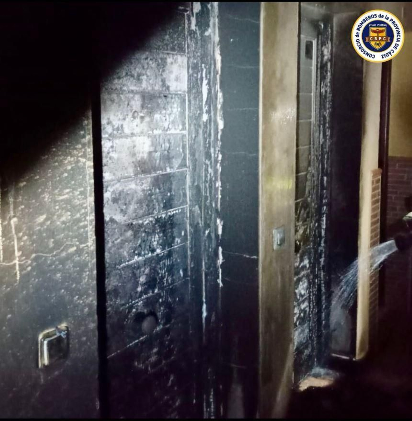 Las puertas de las viviendas afectadas.