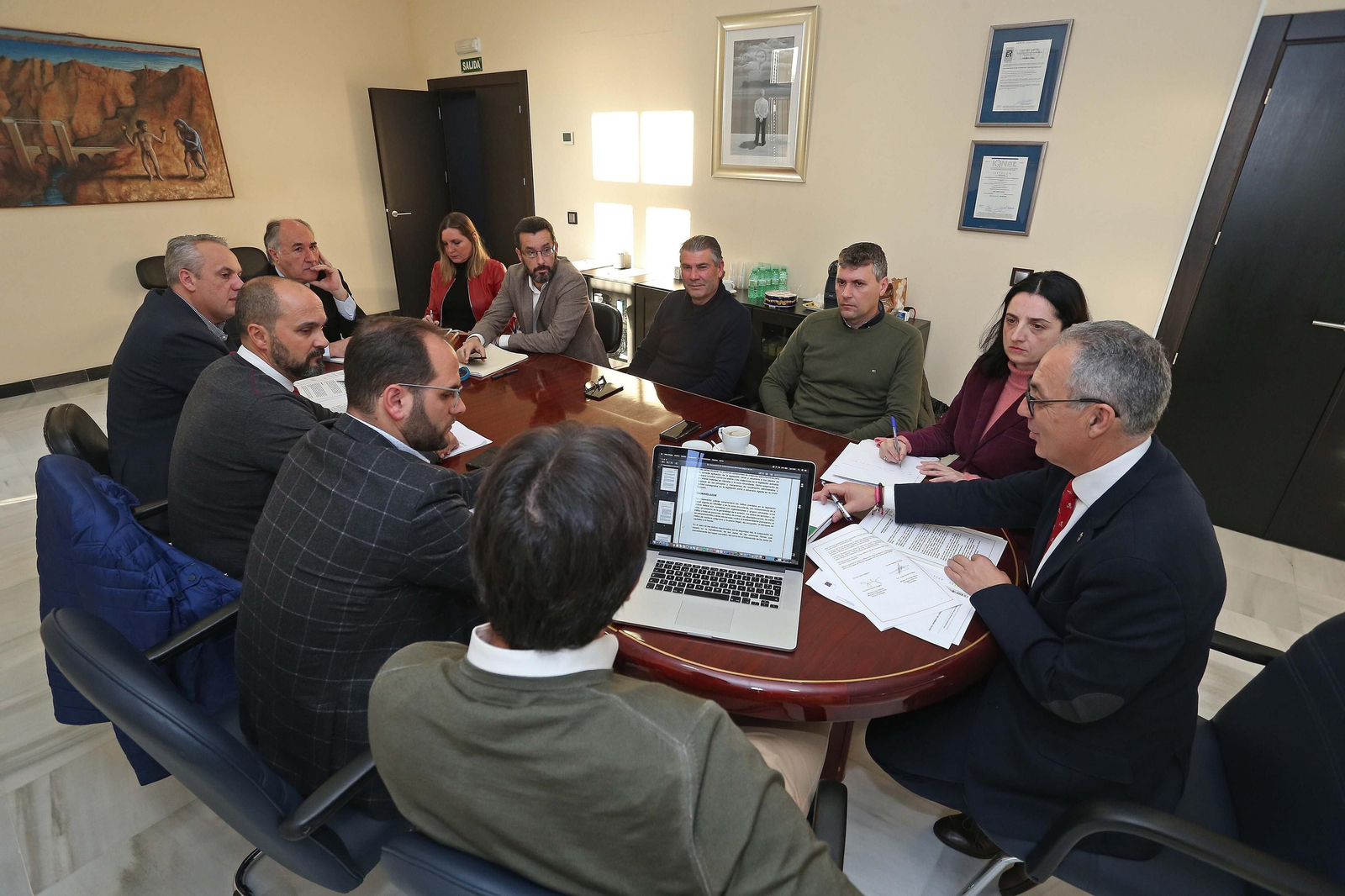 Reunión  del Consejo Comarcal de Alcaldes en la sede de la Mancomunidad. Imagen de archivo.