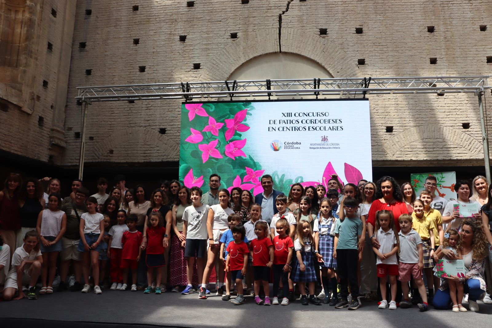 Los patios de colegios e institutos de Córdoba reciben sus premios