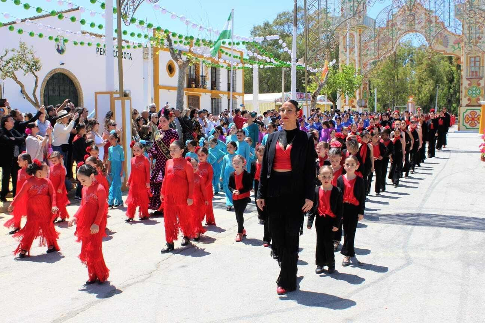 La Feria de Rota 2024: las imágenes de la inauguración de este miércoles 1 de mayo