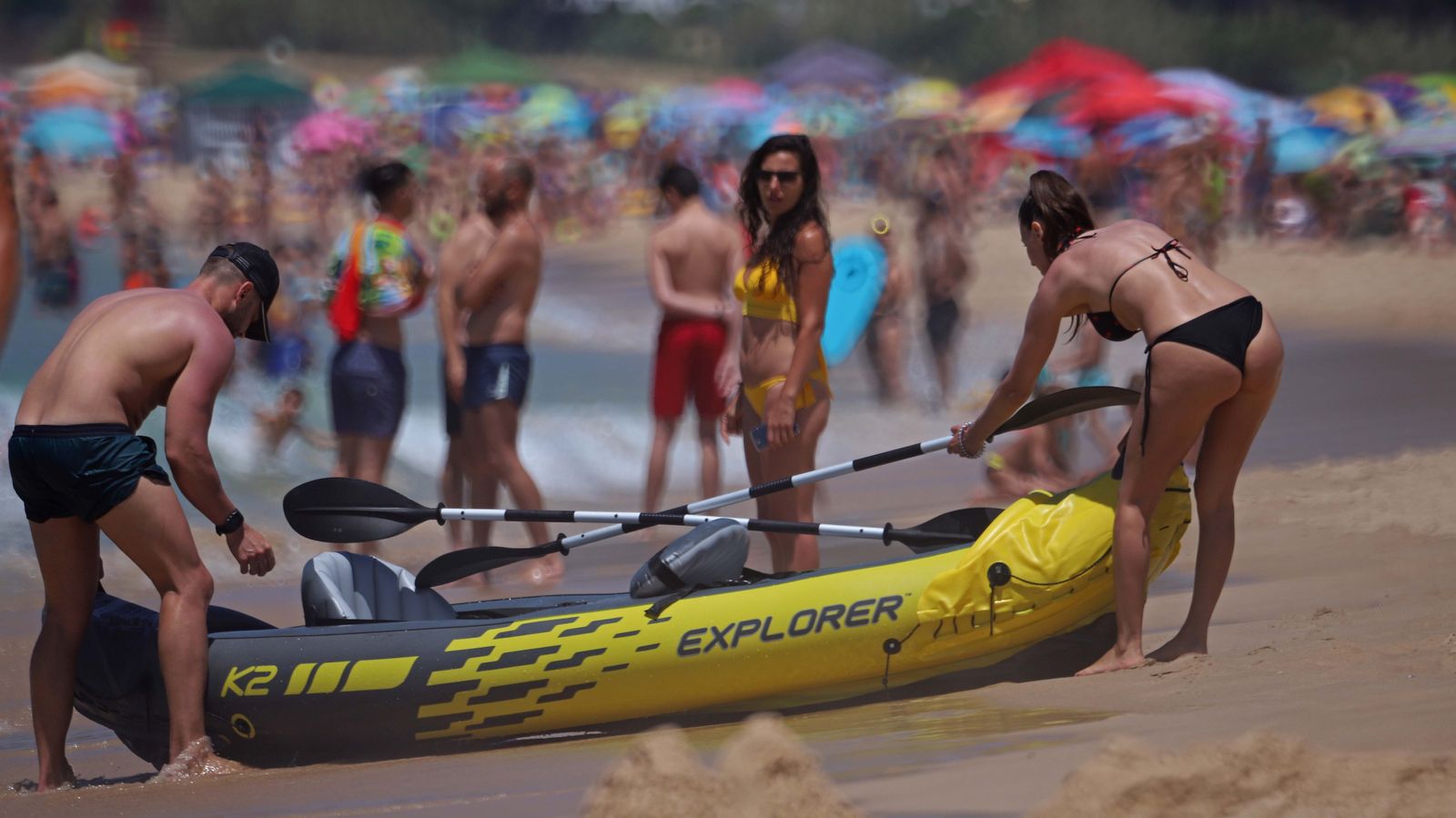 Restricciones de acceso a la playa de Bolonia