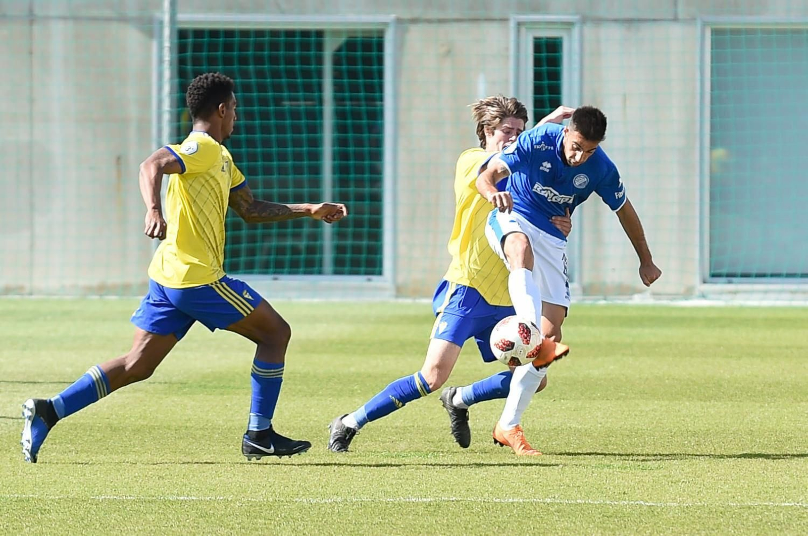 Imágenes del Cádiz B-Xerez DFC (1-0)