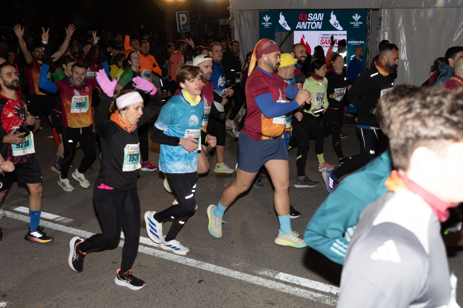 Encuéntrate en la salida de la Carrera de San Antón 2026, en imágenes (2)