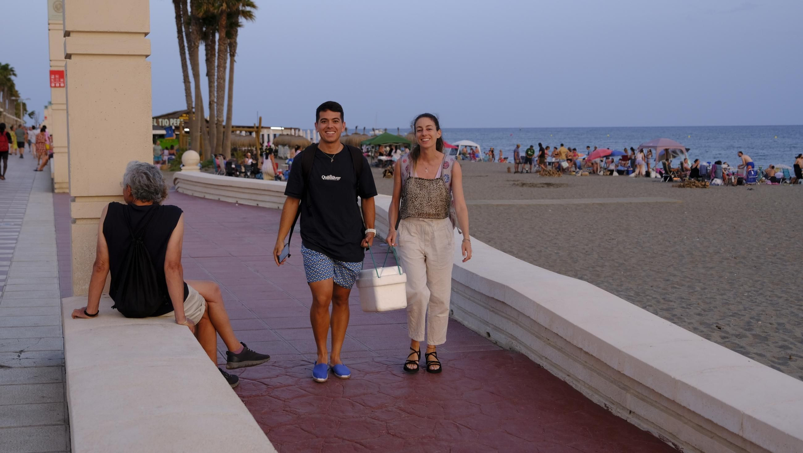 La Noche de San Juan en Almería, en imágenes