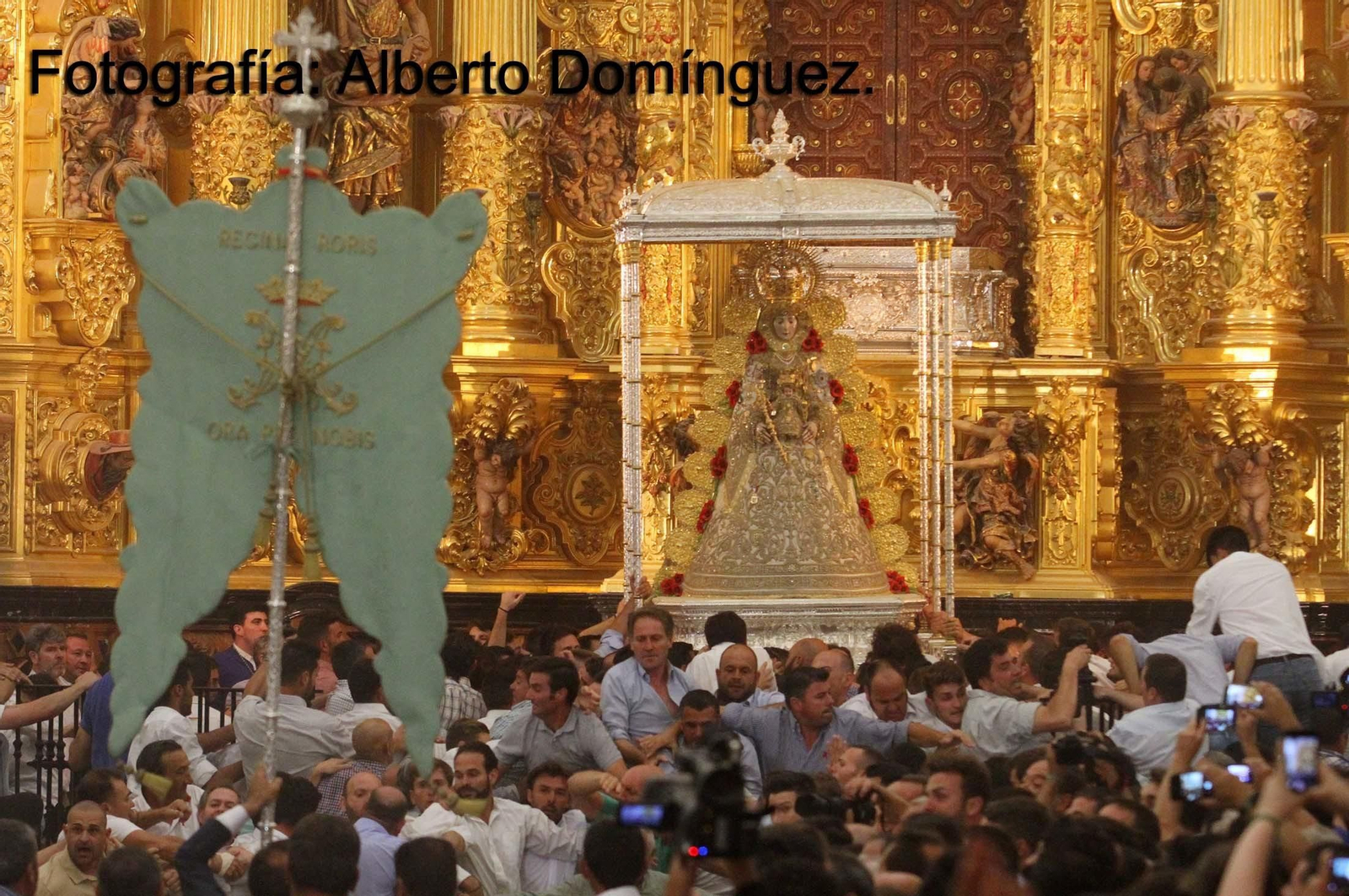 Salto a la reja de los almonteños.