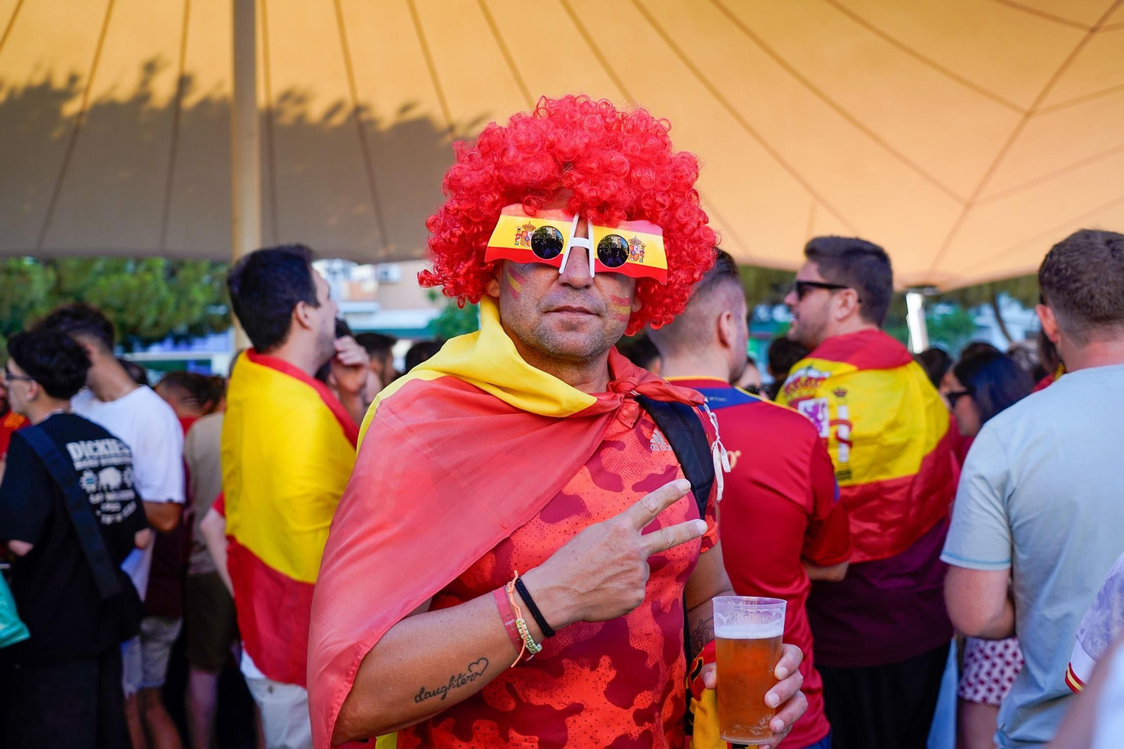 Imágenes del ambiente durante la final de la Eurocopa entre España e Inglaterra Imágenes del ambiente durante la final de la Eurocopa entre España e Inglaterra