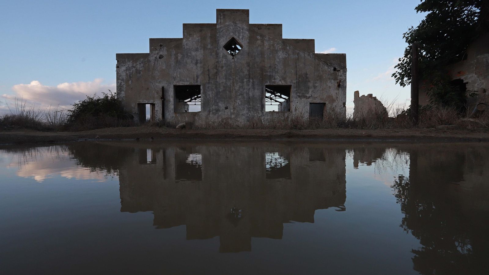 La Ballenera, Getares