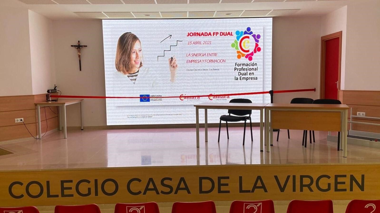 Colegio Casa de la Virgen, donde se impartirán los grados formativos.